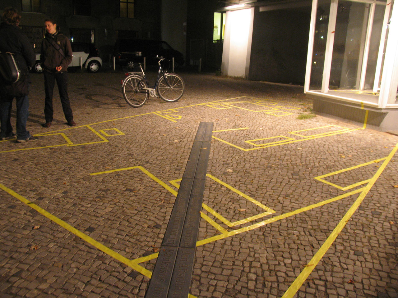 Photographic documentation of RYLLEGA Berlin ("home sweet home transformed" by Juliane Heise)